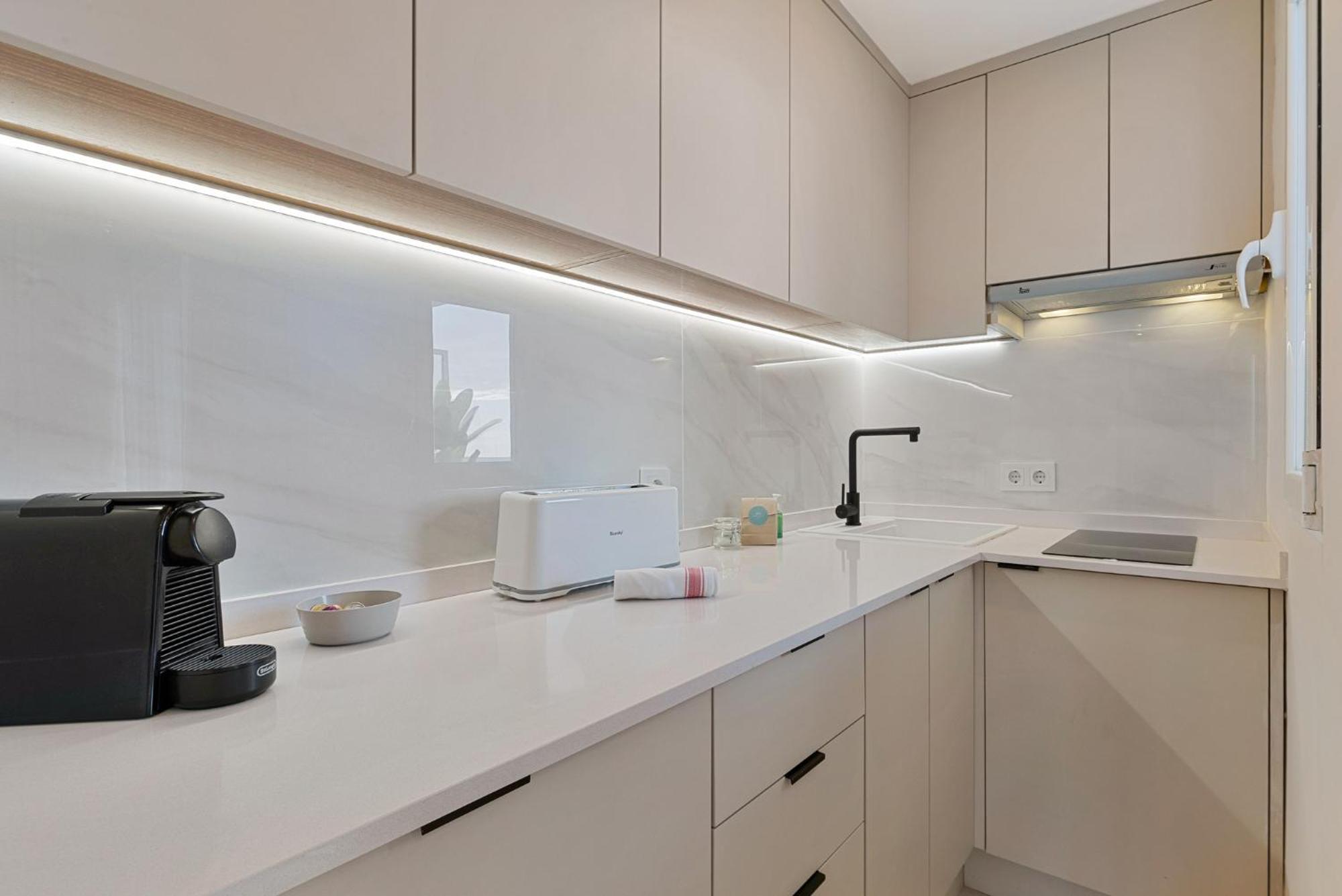 Апартаменты Solana 26 Incredible Sea Views Фуэнхирола Экстерьер фото