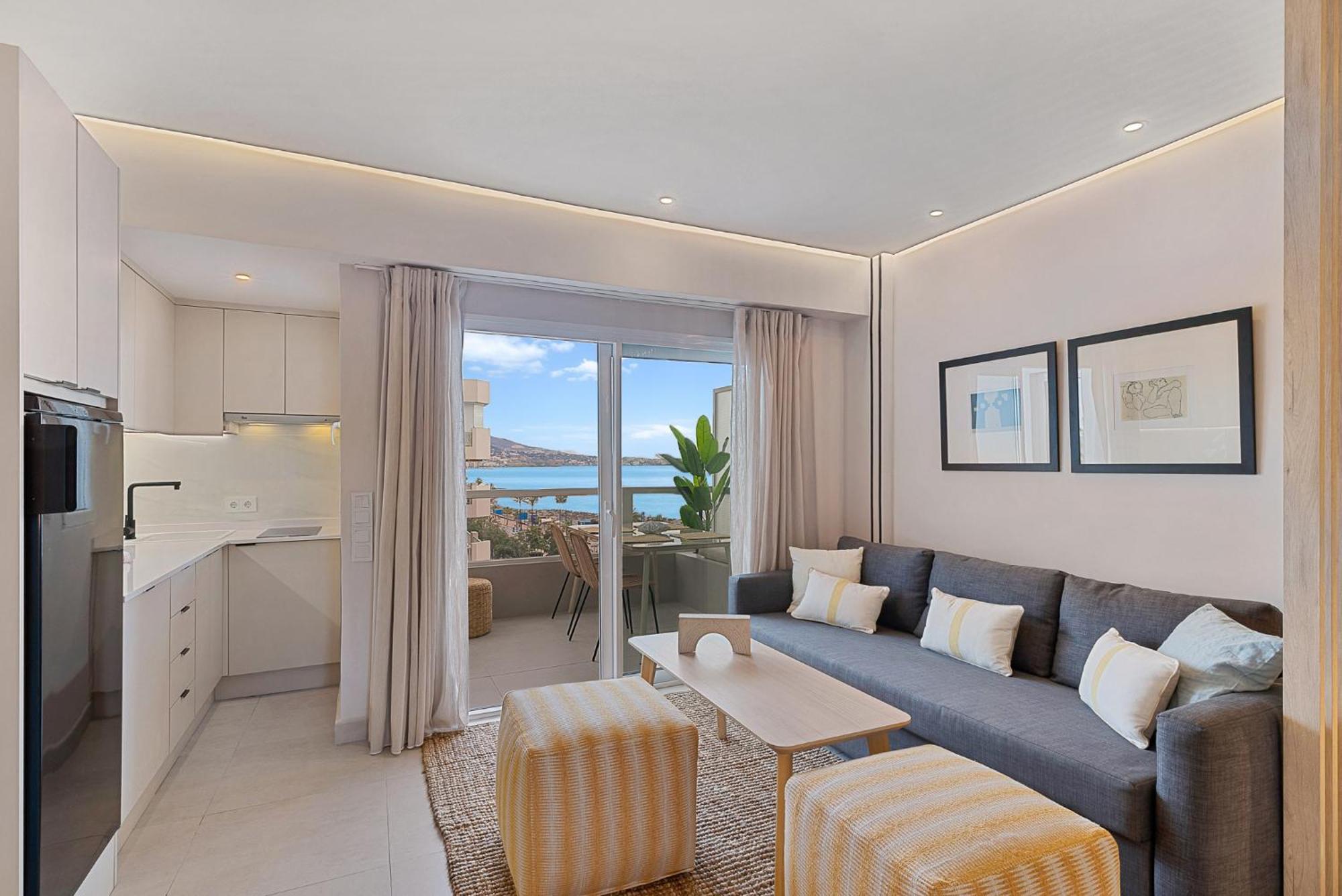 Апартаменты Solana 26 Incredible Sea Views Фуэнхирола Экстерьер фото